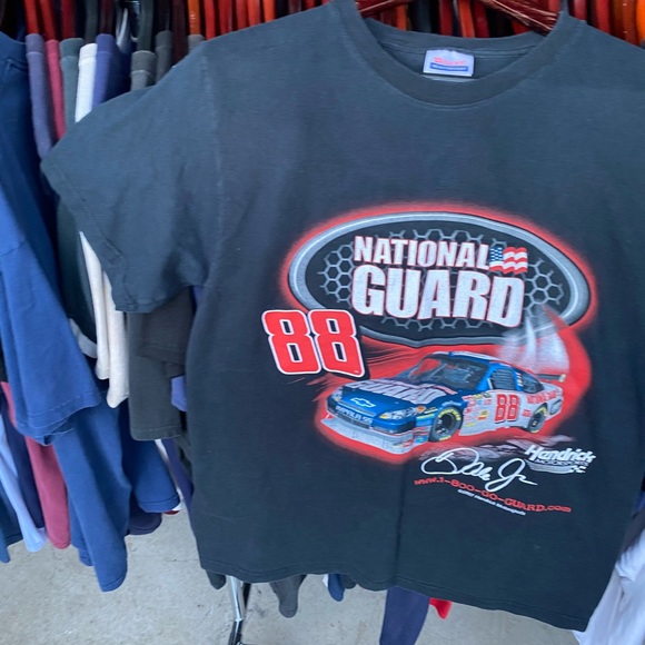 Dale jr nascar tee hanes medium black - Picture 2 of 9